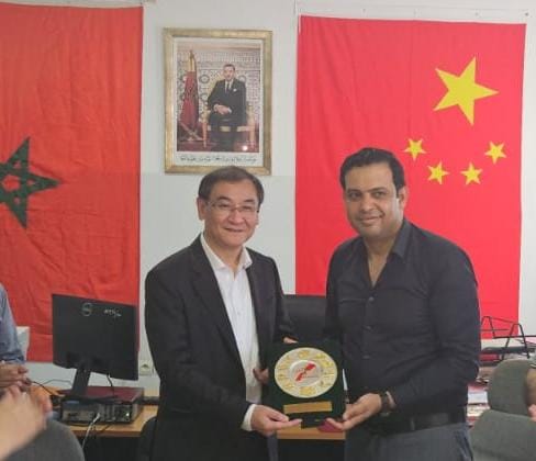 بهدف تعميق علاقة التعاون بين الصين والمغرب في المجال الصحي المديرالعام للمركزالاستشفائي الجامعي بشانغاي في زيارة ود ومجاملة إلى مستشفى محمد الخامس بمكناس بهدف تعميق علاقة التعاون بين الصين والمغرب في المجال الصحي المديرالعام للمركزالاستشفائي الجامعي بشانغاي في زيارة ود ومجاملة إلى مستشفى محمد الخامس بمكناس