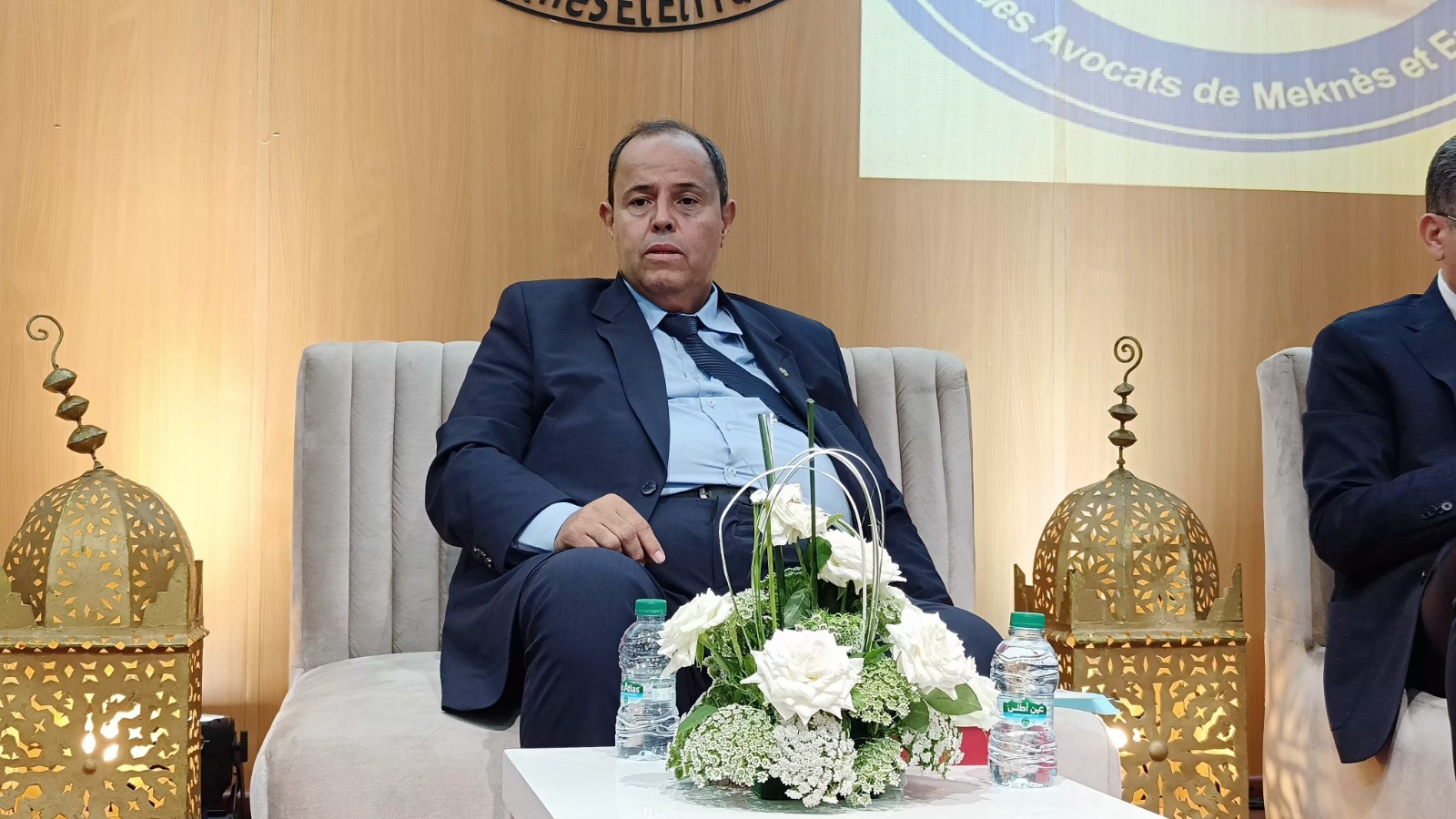 الدعوة لتجويد الإجراءات القانونية وتعزيزها بما يسهل المحاكمة العادلة خلال  يوم دراسي نظمته هيئة المحامين بمكناس