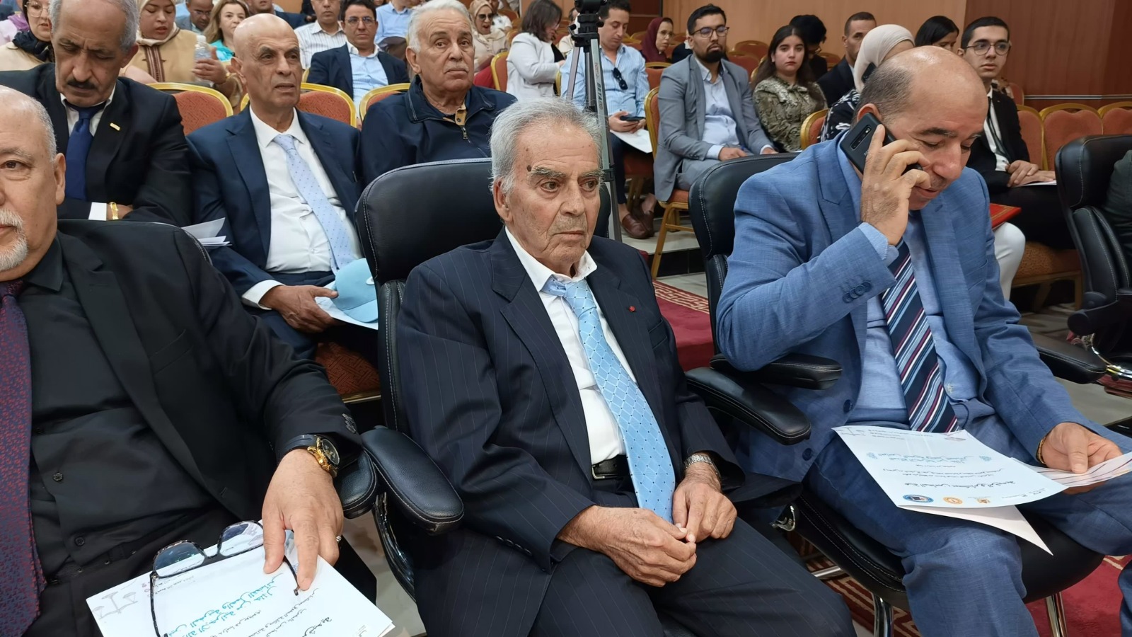 الدعوة لتجويد الإجراءات القانونية وتعزيزها بما يسهل المحاكمة العادلة خلال  يوم دراسي نظمته هيئة المحامين بمكناس