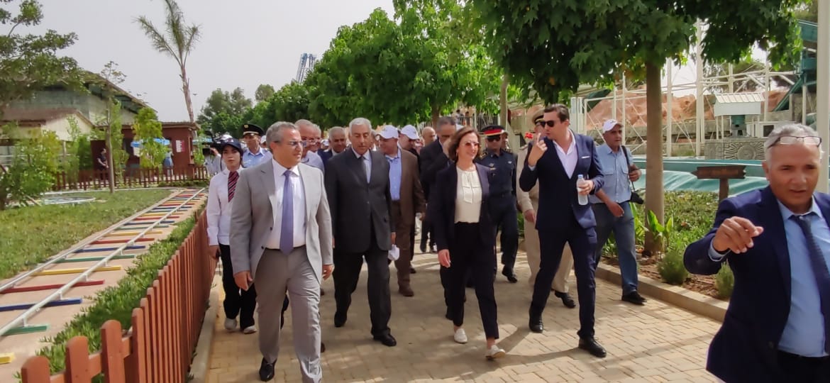 كلف إنجازه ما يفوق 200 مليون درهم ويوفر ازيد من 480 منصب شغل إعطاء الانطلاقة بمكناس كلف إنجازه ما يفوق 200 مليون درهم ويوفر ازيد من 480 منصب شغل إعطاء الانطلاقة بمكناس