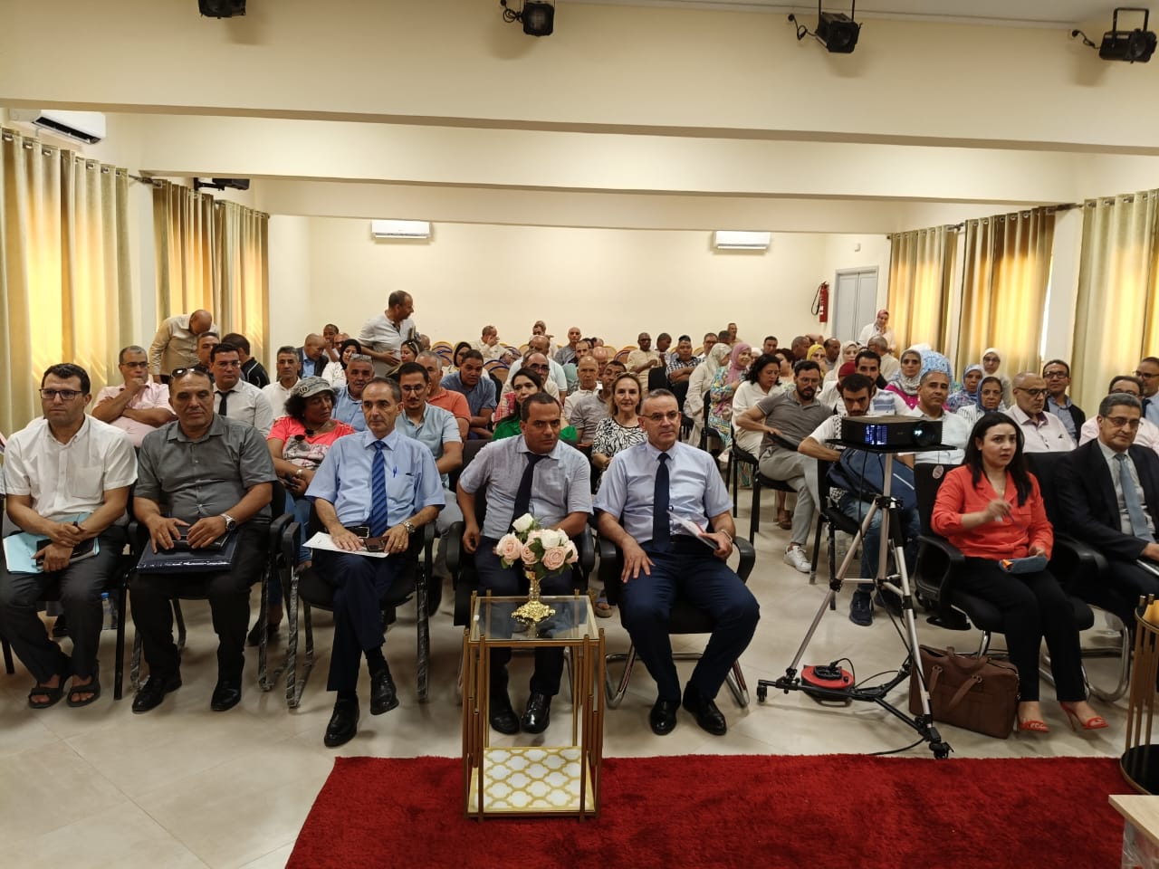 مديرية مكناس:  تنظيم ورشة تقاسم خاصة بتنزيل البرنامج المهيكل رقم 13: المدارس الدامجة.