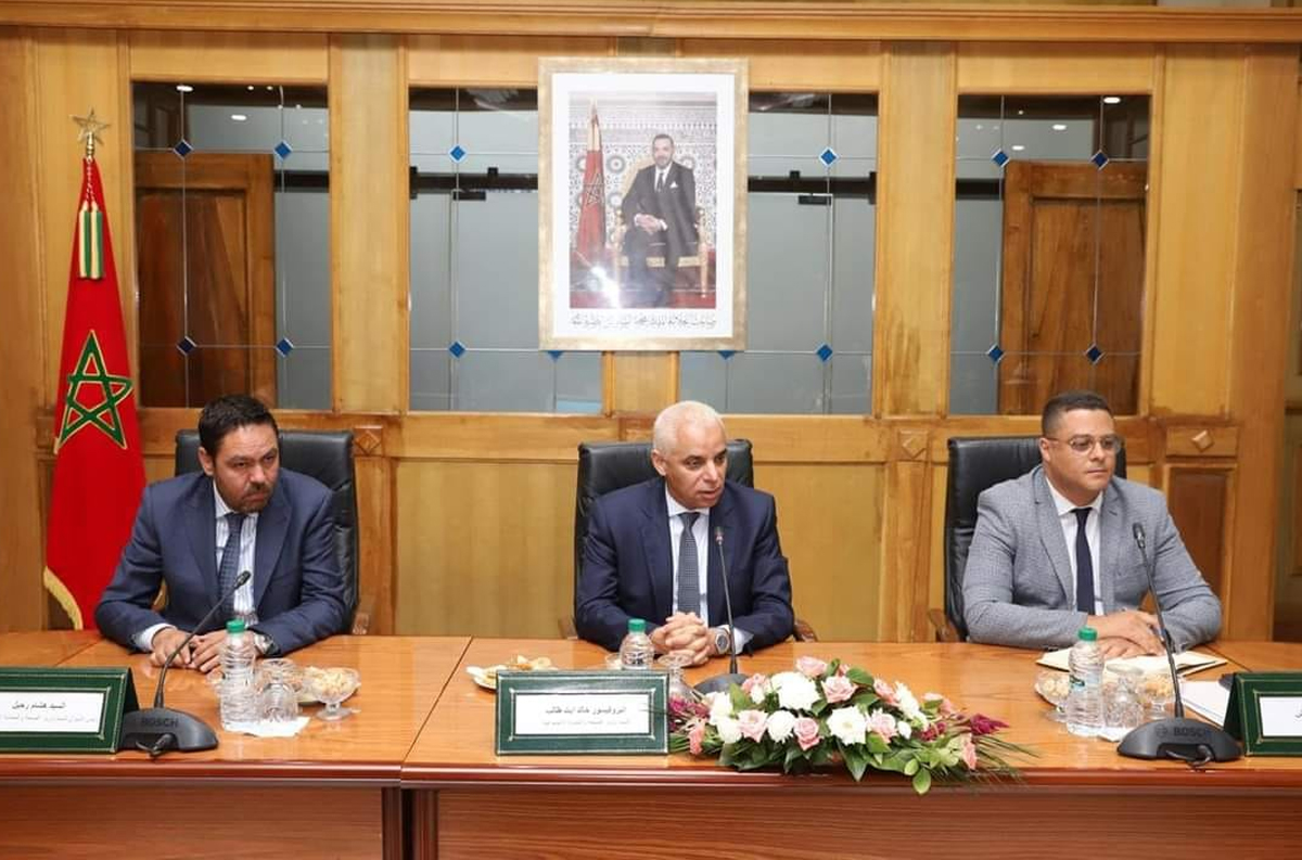 التوقيع على محضر اتفاق بين وزارة الصحة ونقابات القطاع التوقيع على محضر اتفاق بين وزارة الصحة ونقابات القطاع