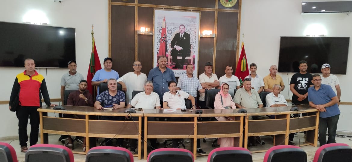 بعد عجزهم للانخراط في البرنامج الإصلاحي  مهنيوا نقل المسافرين بمكناس يدعون لمراجعة مضامين وشروط برنامج تكسير وتجديد حضيرة الحافلات