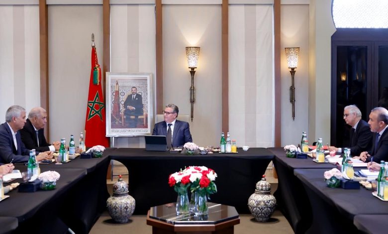 عزيز أخنوش یترأس اجتماعا للجنة قیادة البرنامج الوطني للتزوید بالماء الشروب ومیاه السقي 2020-2027