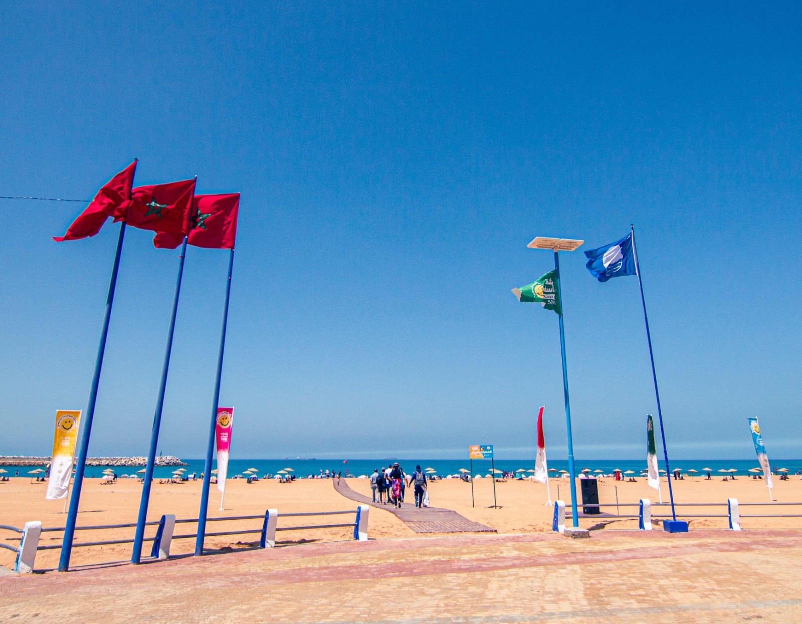 إسمنت المغرب: شاطئ مدينة آسفي يجدد رفع اللواء الأزرق للمرة15، ويطلق أنشطة قرية 