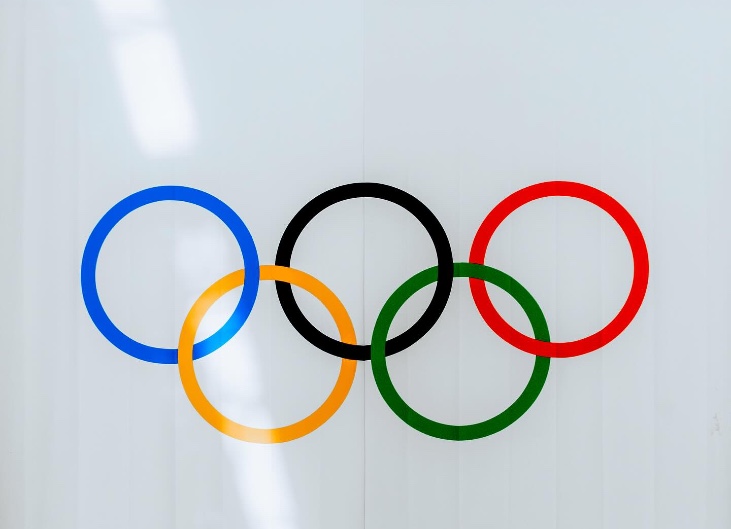 الرسائل الملكية تحرجُ مسيري الجامعات الرياضية وسط مطالب بمحاسبة شاملة