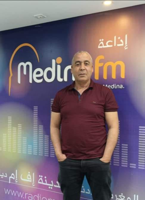 بين الجمع العام العادي الانتخابي للنادي الرياضي المكناسي لكرة القدم ولجنة تصريف الأعمال تُوجد مفارقة الحكامة. بين الجمع العام العادي الانتخابي للنادي الرياضي المكناسي لكرة القدم ولجنة تصريف الأعمال تُوجد مفارقة الحكامة.