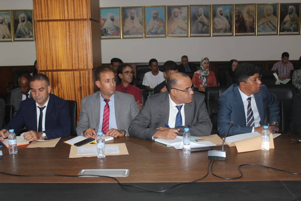 عامل عمالة مكناس يتراس اجتماع اللجنة الإقليمية للتنمية البشرية لعمالة مكناس