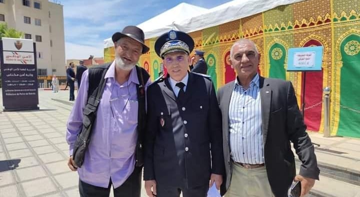 ما أشرقت في الكون حضارة إلا وكانت من ضياء المعلم