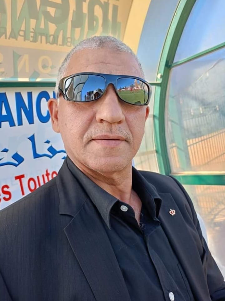 ما أشرقت في الكون حضارة إلا وكانت من ضياء المعلم