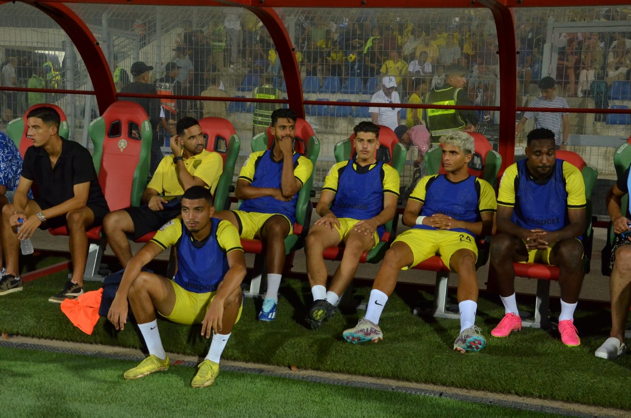 المغرب الفاسي يطيح بالوداد