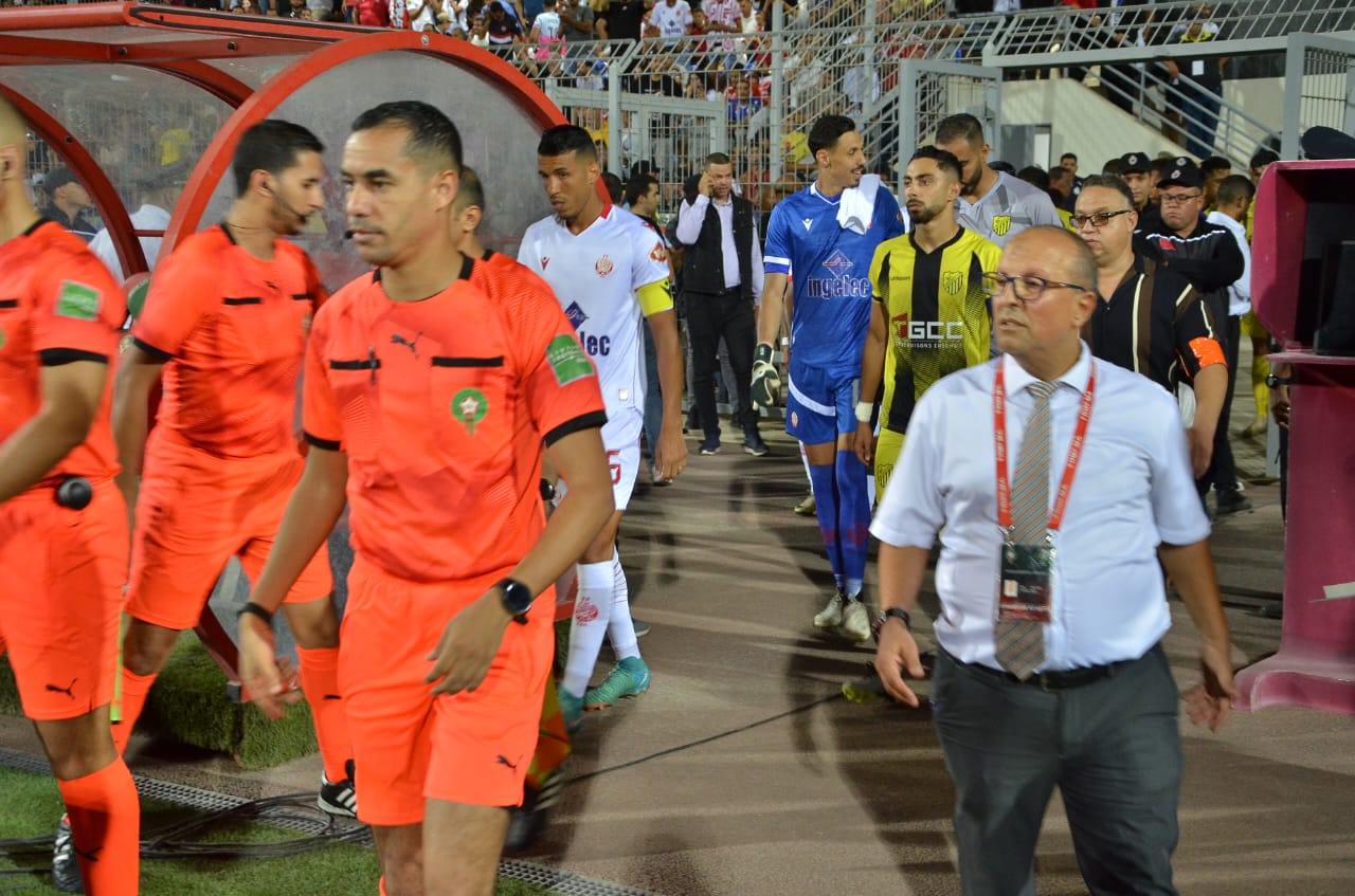 المغرب الفاسي يطيح بالوداد المغربح الفاسي يطيح بالوداد