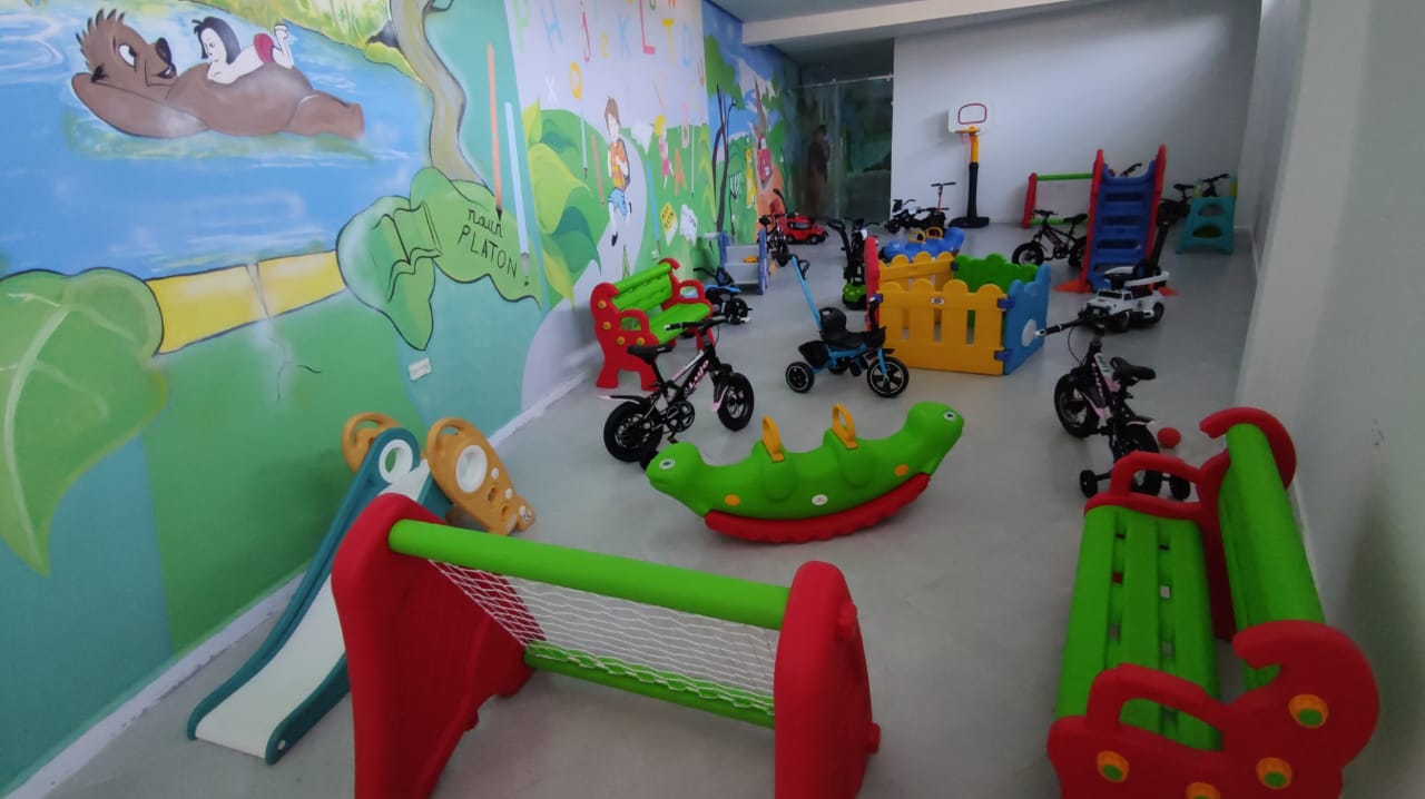 جديد مكناس…مؤسسة تعليمية بمواصفات بيداغوجية حديثة تفتح أبوابها في وجه التلاميذ جديد مكناس…مؤسسة تعليمية بمواصفات بيداغوجية حديثة تفتح أبوابها في وجه التلاميذ