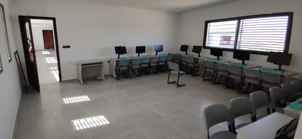 جديد مكناس…مؤسسة تعليمية بمواصفات بيداغوجية حديثة تفتح أبوابها في وجه التلاميذ جديد مكناس…مؤسسة تعليمية بمواصفات بيداغوجية حديثة تفتح أبوابها في وجه التلاميذ