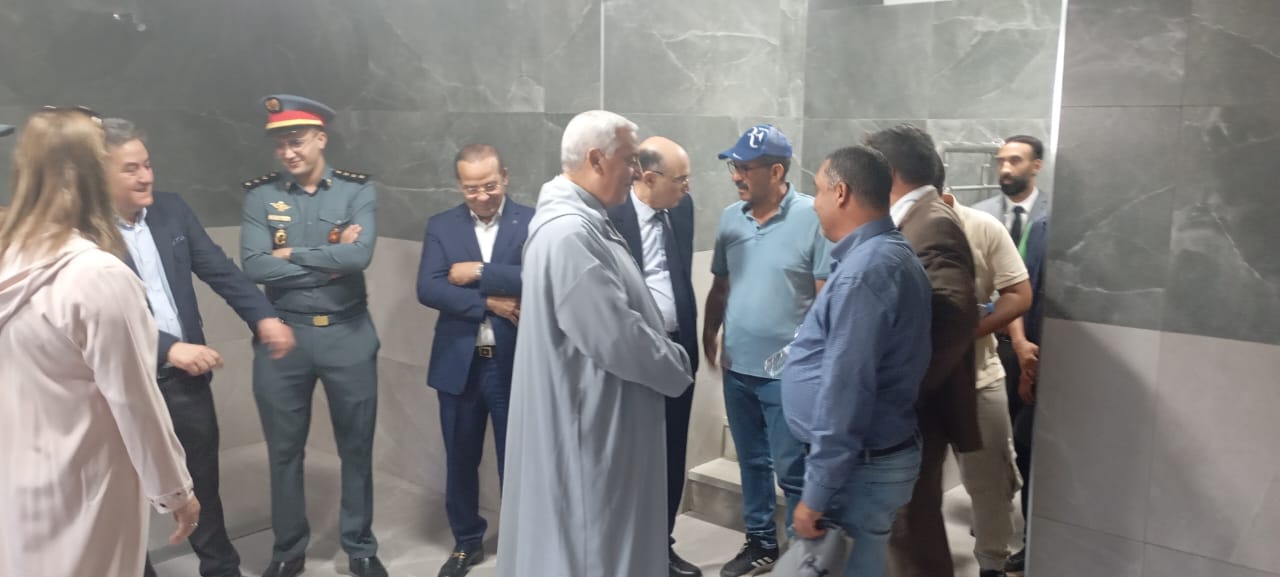 عامل مكناس يواكب عملية الإصلاح والترميم للملعب الشرفي ويدعو الى توجيه رسالة شكر الى رئيس الجامعة الملكية لكرة القدم عامل مكناس يواكب عملية الإصلاح والترميم للملعب الشرفي ويدعو الى توجيه رسالة شكر الى رئيس الجامعة الملكية لكرة القدم