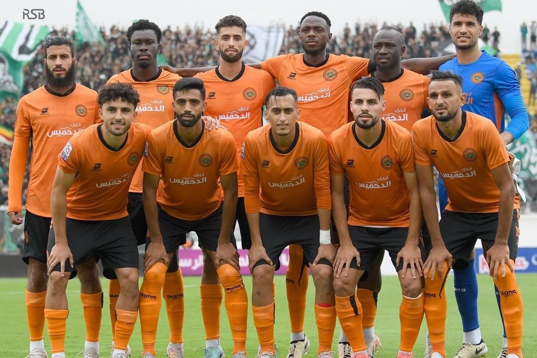 كأس الكونفدرالية الإفريقية.. نهضة بركان يعود بفوز ثمين من ميدان إف سي دادجي البينيني