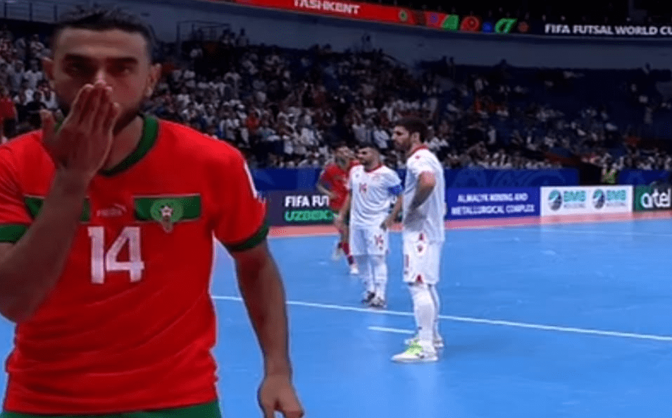 كأس العالم لكرة القدم داخل القاعة “أوزبكستان-2024”: المغرب يفوز على طاجيكستان (4-2) كأس العالم لكرة القدم داخل القاعة “أوزبكستان-2024”: المغرب يفوز على طاجيكستان (4-2)