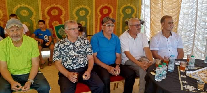 جمعية المدينة للصحافة والإعلام وجمعية النجوم لتكوين الشباب تنظمان حفل تكريم للمحتفى به حميد لزعر الملقب ب ولد لالى عائشة