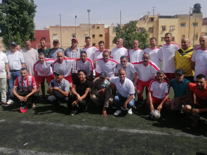 جمعية المدينة للصحافة والإعلام وجمعية النجوم لتكوين الشباب تنظمان حفل تكريم للمحتفى به حميد لزعر الملقب ب ولد لالى عائشة