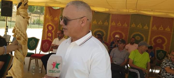 جمعية المدينة للصحافة والإعلام وجمعية النجوم لتكوين الشباب تنظمان حفل تكريم للمحتفى به حميد لزعر الملقب ب ولد لالى عائشة