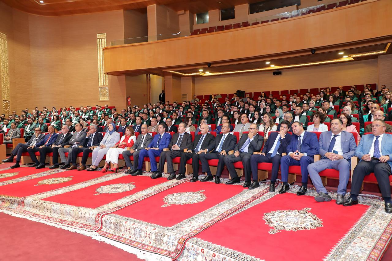 قضاة الفوج 46 يؤدون اليمين القانونية بعد الموافقة الملكية السامية على تعيينهم في السلك القضائي