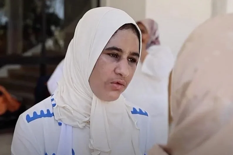 فضيحة تعذيب الخادمة “كنزة”.. تفاصيل الأحكام الصادرة في حق المشغلين