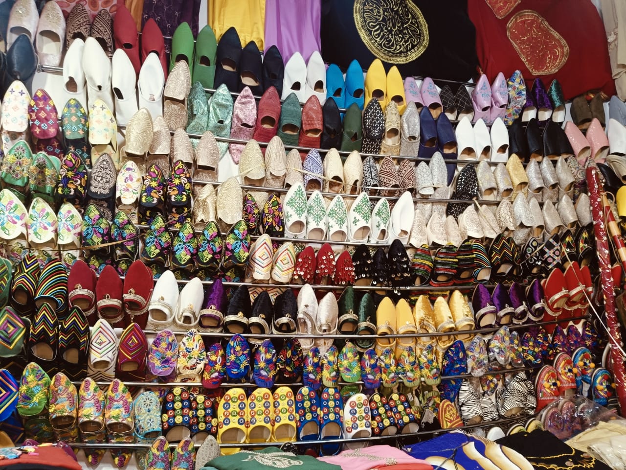 موسم سيدي علي بن حمدوش أكسجين إنعاش قرية بقاعدة جبل زرهون.