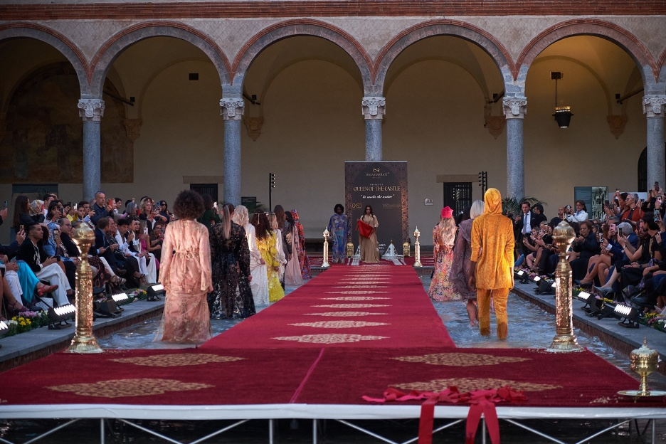 عرض أزياء في ميلانو للمصممة المغربية هنية الحراتي