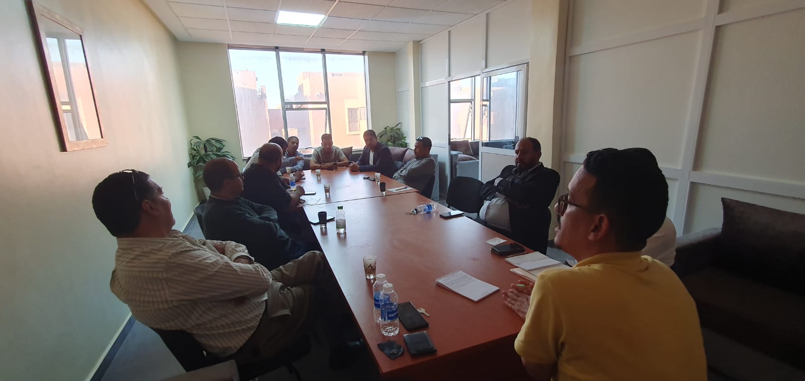 الفرع الجهوي للفدرالية المغربية لناشري الصحف لجهة العيون الساقية الحمراء يعقد اجتماع الدوري العادي (بلاغ) الفرع الجهوي للفدرالية المغربية لناشري الصحف لجهة العيون الساقية الحمراء يعقد اجتماع الدوري العادي (بلاغ)