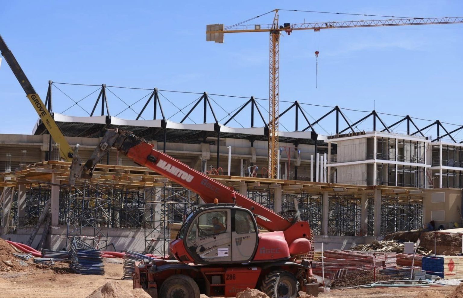 كأس العالم 2030 .. تحضيرات مكثفة بفاس استعدادا للزيارة التفقدية لوفد من الاتحاد الدولي لكرة القدم