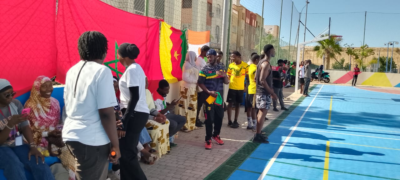 حفل رياضي مالي بدعم من قصر السعادة بمكناس بملاعب القرب مرجان 2 حفل رياضي مالي بدعم من قصر السعادة بمكناس بملاعب القرب مرجان 2