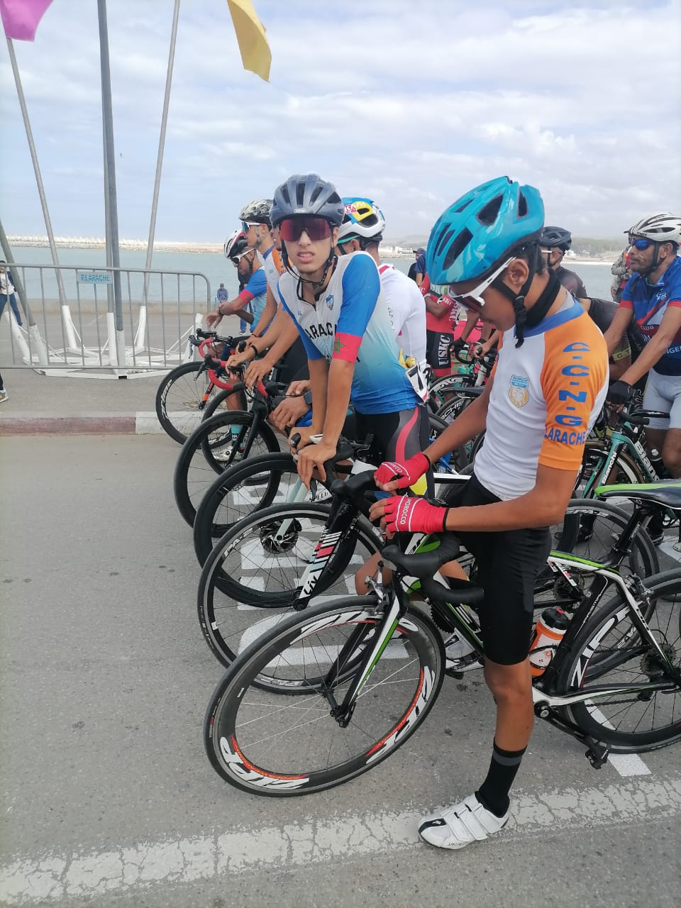 نادي الجيل الجديد  لسباق الدراجات يشارك في سباق الدراجات تحت اشراف الجامعة الملكية المغربية وعصبة جهة طنجة تطوان الحسيمة لسباق الدراجات