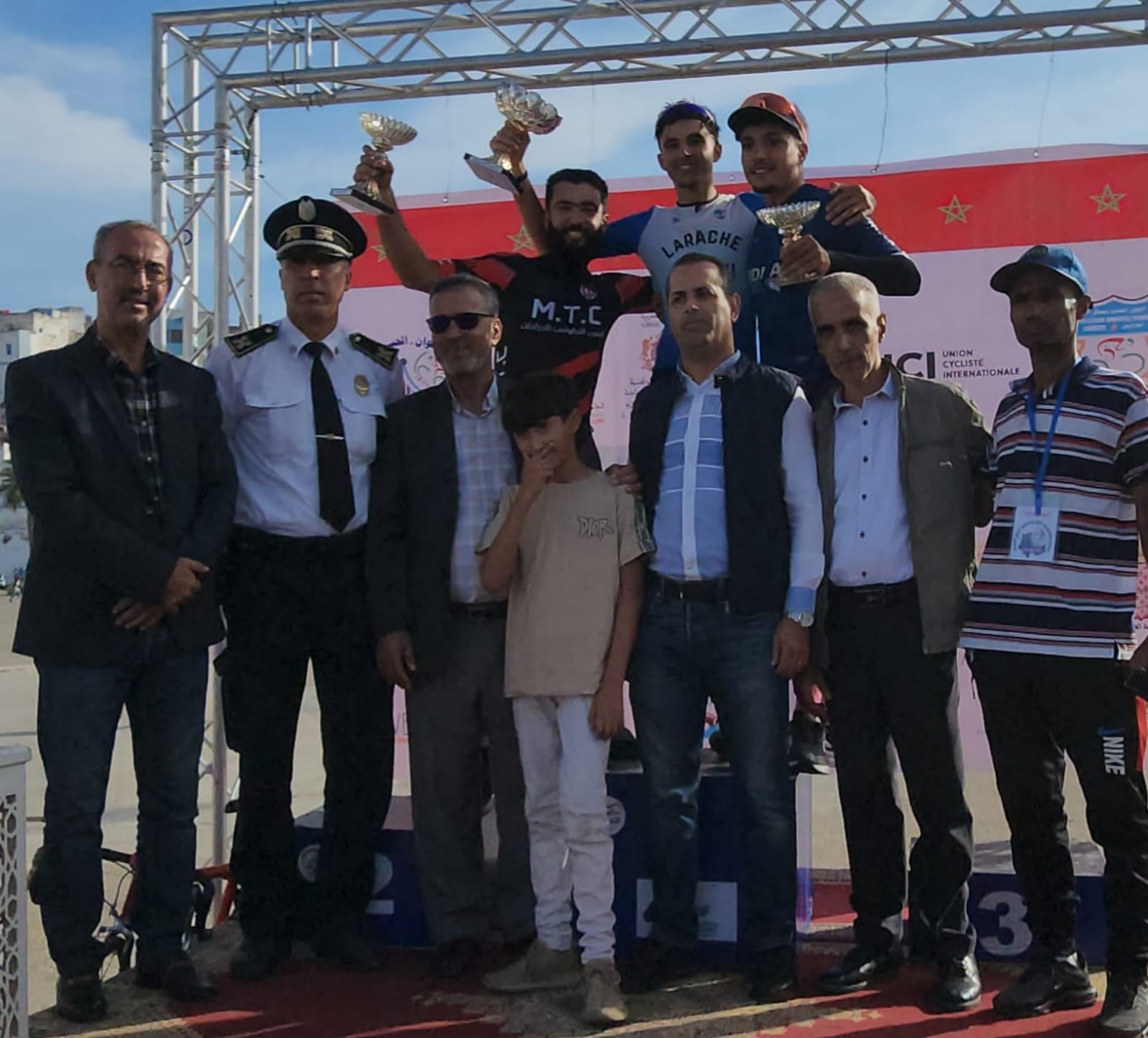 نادي الجيل الجديد  لسباق الدراجات يشارك في سباق الدراجات تحت اشراف الجامعة الملكية المغربية وعصبة جهة طنجة تطوان الحسيمة لسباق الدراجات