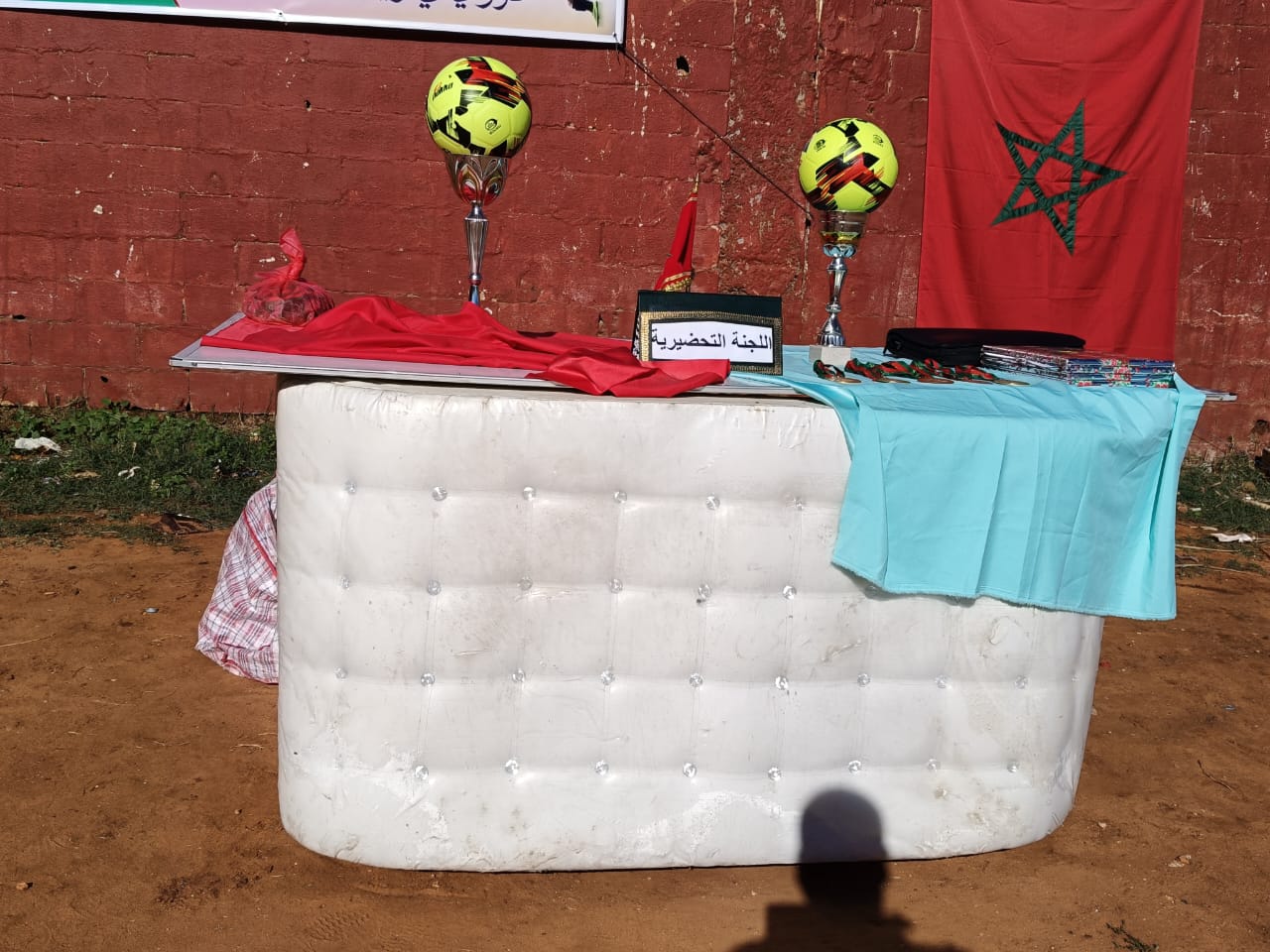 جمعية رجاء الإسماعيلية للتنمية تنظم دوريا في رياضة كرة القدم بحي الزيتون. جمعية رجاء الإسماعيلية للتنمية تنظم دوريا في رياضة كرة القدم بحي الزيتون.