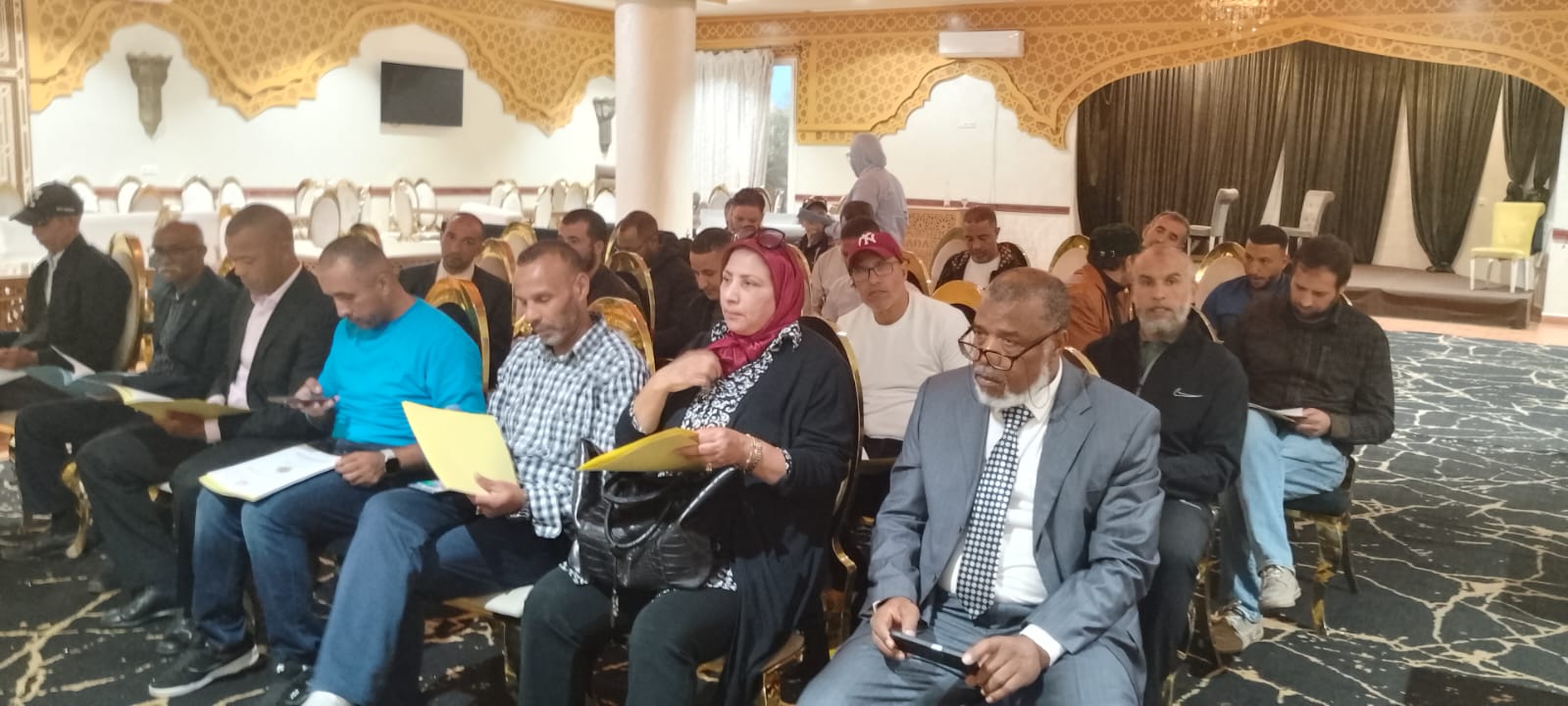 عصبة مكناس الاطلس للكراطي والاساليب المشتركة: تعقد جمعها العام العادي السنوي والغير العادي بقصر السعادة بمكناس. عصبة مكناس الاطلس للكراطي والاساليب المشتركة: تعقد جمعها العام العادي السنوي والغير العادي بقصر السعادة بمكناس.