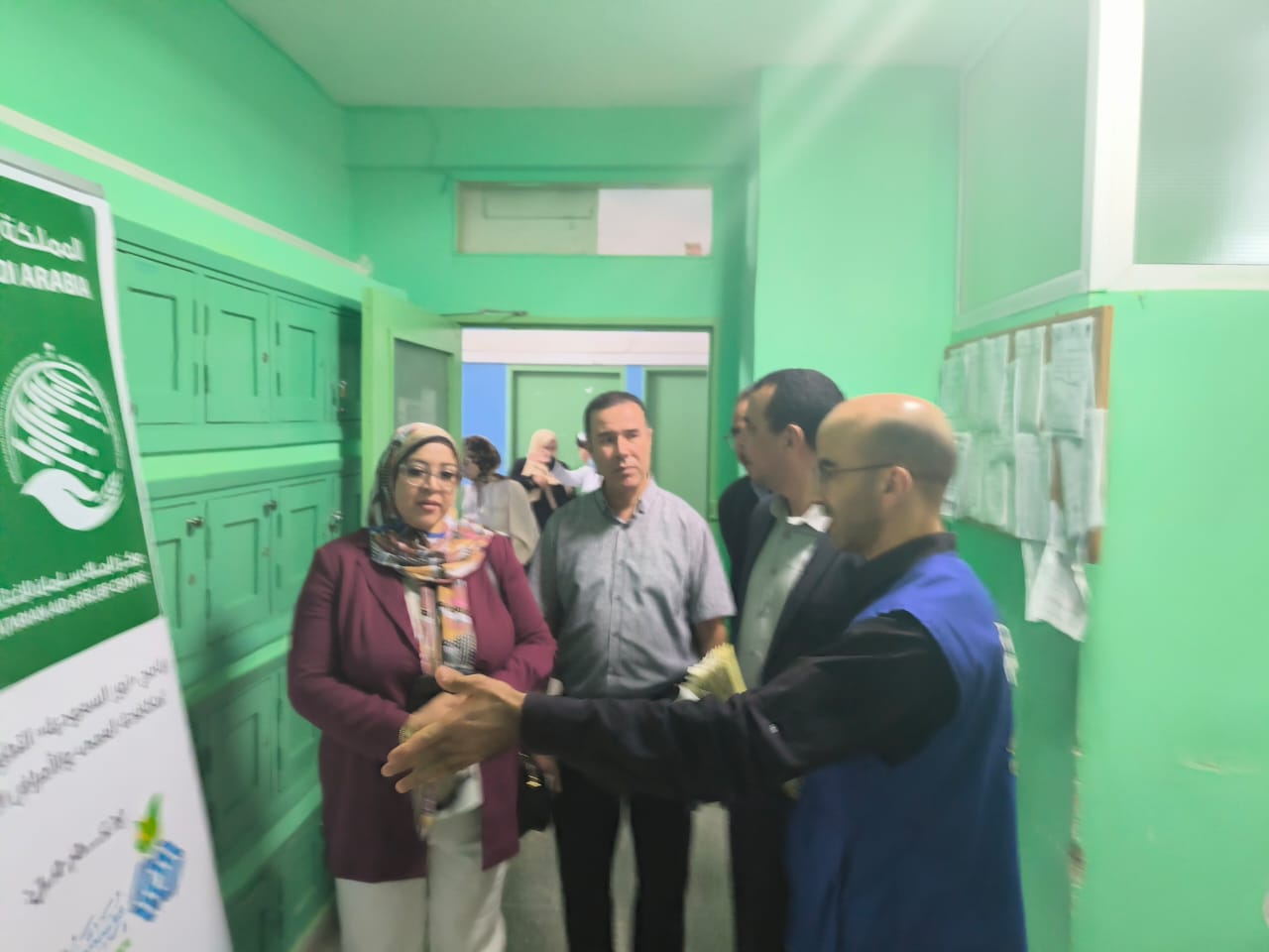 2155  مستفيد من كشف طبي  و 442 عملية للجلالة في قافلة لطب العيون بإقليم صفرو