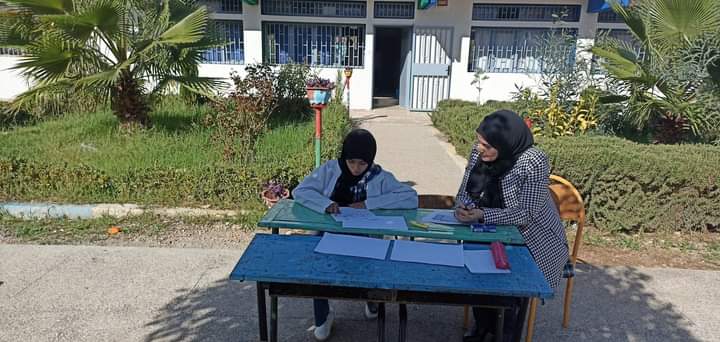 مديرية مكناس: إجراء عملية تمرير روائز الموضعة البعدية مديرية مكناس: إجراء عملية تمرير روائز الموضعة البعدية