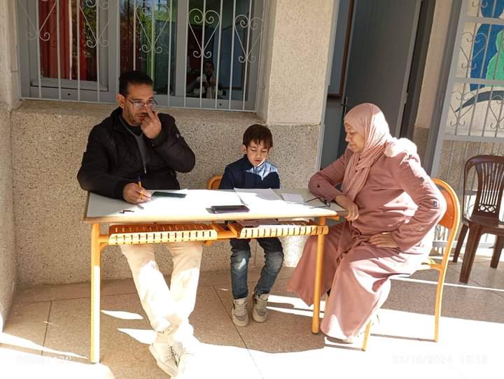 مديرية مكناس: إجراء عملية تمرير روائز الموضعة البعدية مديرية مكناس: إجراء عملية تمرير روائز الموضعة البعدية