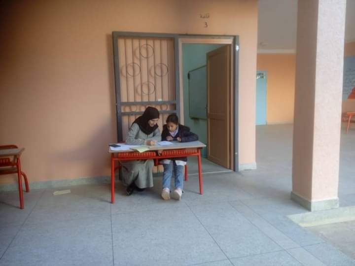 مديرية مكناس: إجراء عملية تمرير روائز الموضعة البعدية مديرية مكناس: إجراء عملية تمرير روائز الموضعة البعدية