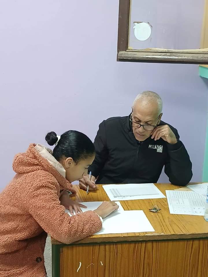 مديرية مكناس: إجراء عملية تمرير روائز الموضعة البعدية مديرية مكناس: إجراء عملية تمرير روائز الموضعة البعدية