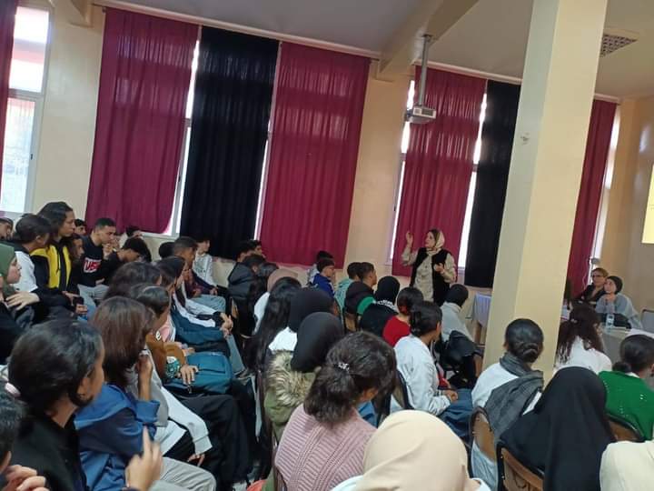 مديرية مكناس: تنظيم ندوة تربوية تحسيسية بثانوية عمر بن الخطاب التأهيلية حول مديرية مكناس: تنظيم ندوة تربوية تحسيسية بثانوية عمر بن الخطاب التأهيلية حول