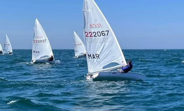 المضيق .. إسدال الستار على الدورة الـ 34 لكأس المسيرة الخضراء للزوارق الشراعية المضيق .. إسدال الستار على الدورة الـ 34 لكأس المسيرة الخضراء للزوارق الشراعية