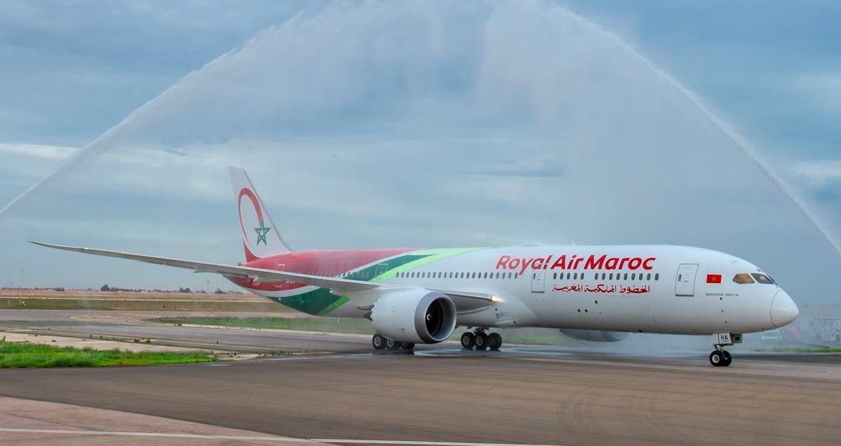 الخطوط الملكية المغربية تستلم طائرتها العاشرة من طراز بوينغ 787-9 دريملاينر الخطوط الملكية المغربية تستلم طائرتها العاشرة من طراز بوينغ 787-9 دريملاينر