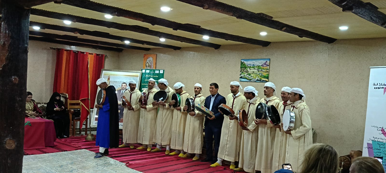 المهرجان الدولي الليالي العربية للشعر مهرجان دولي بطعم محلي