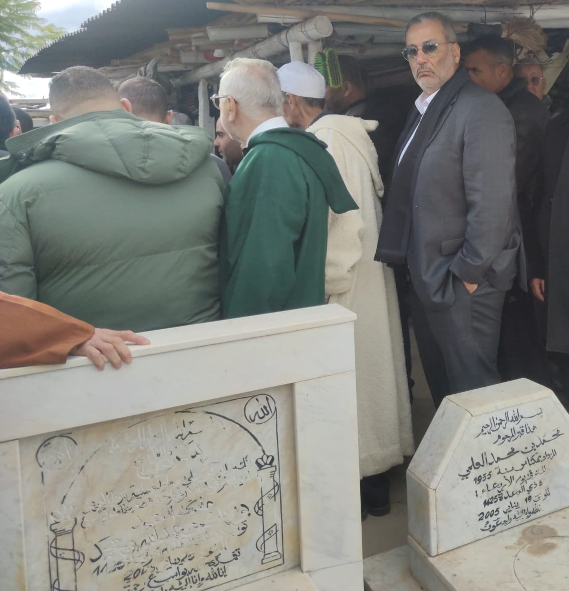 جواد الشامي يودع أهل مكناس في جنازة التأمت فيها كل أطياف القوى الحية وطنيا ومحليا جواد الشامي يودع أهل مكناس في جنازة التأمت فيها كل أطياف القوى الحية وطنيا ومحليا