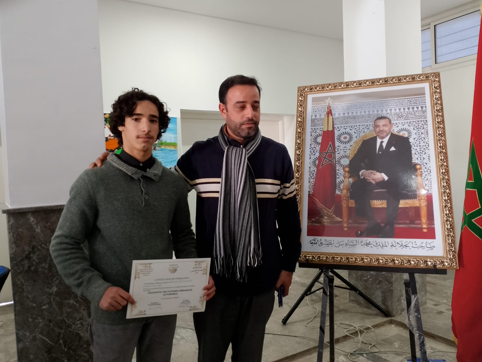 توزيع شواهد الدورة التكوينية المتخصصة في تشخيص أعطاب السيارات بالحاسوب