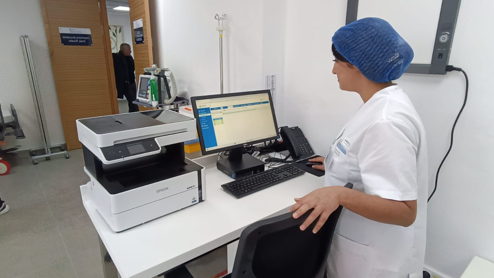 السيد عبد الغني الصبار عامل عمالة مكناس والمدير العام لمجموعة أكديطال، رشدي طالب، يفتتحان مصحة أكديطال الخاصة مكناس السيد عبد الغني الصبار عامل عمالة مكناس والمدير العام لمجموعة أكديطال، رشدي طالب، يفتتحان مصحة أكديطال الخاصة مكناس