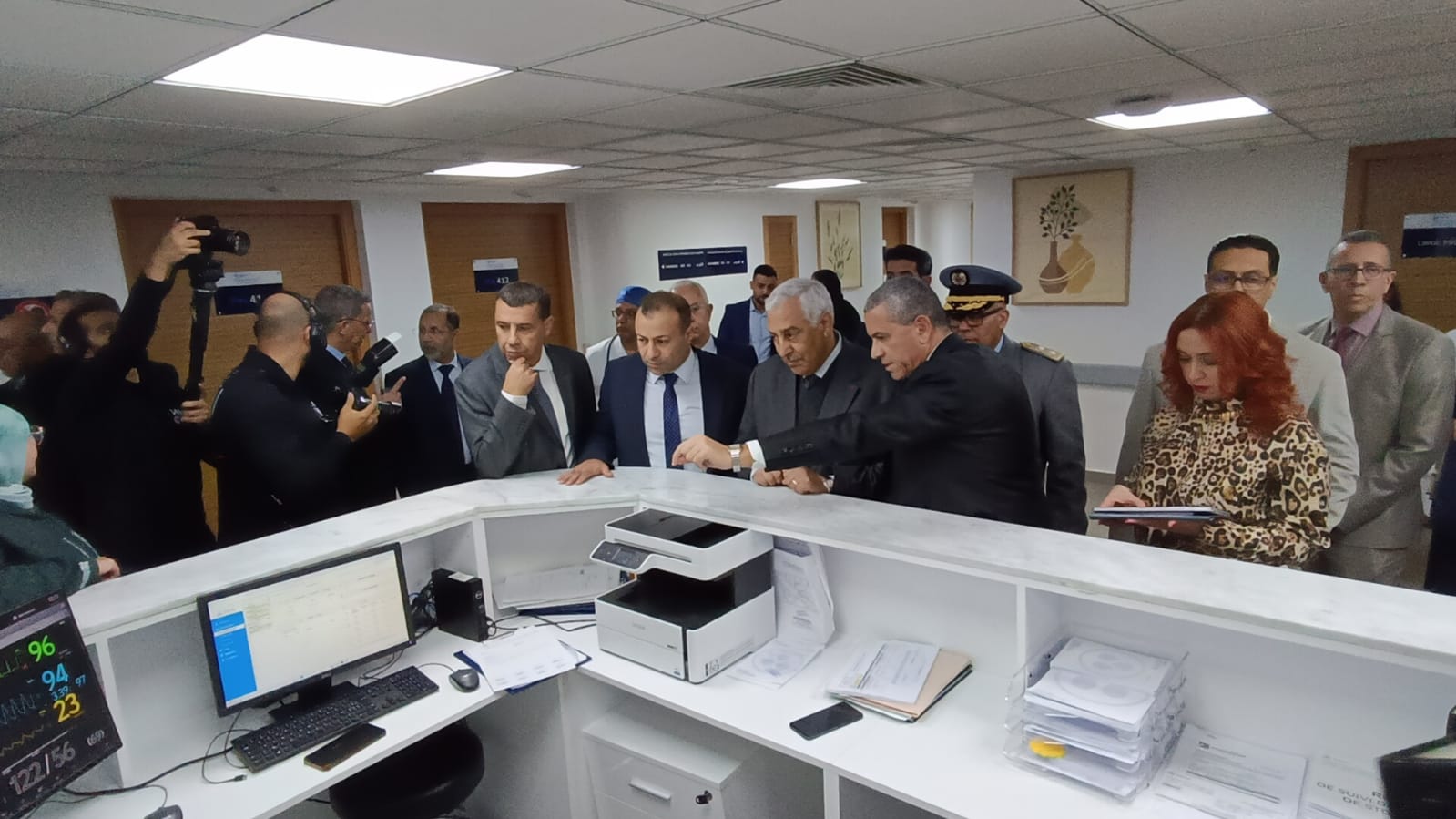 السيد عبد الغني الصبار عامل عمالة مكناس والمدير العام لمجموعة أكديطال، رشدي طالب، يفتتحان مصحة أكديطال الخاصة مكناس السيد عبد الغني الصبار عامل عمالة مكناس والمدير العام لمجموعة أكديطال، رشدي طالب، يفتتحان مصحة أكديطال الخاصة مكناس