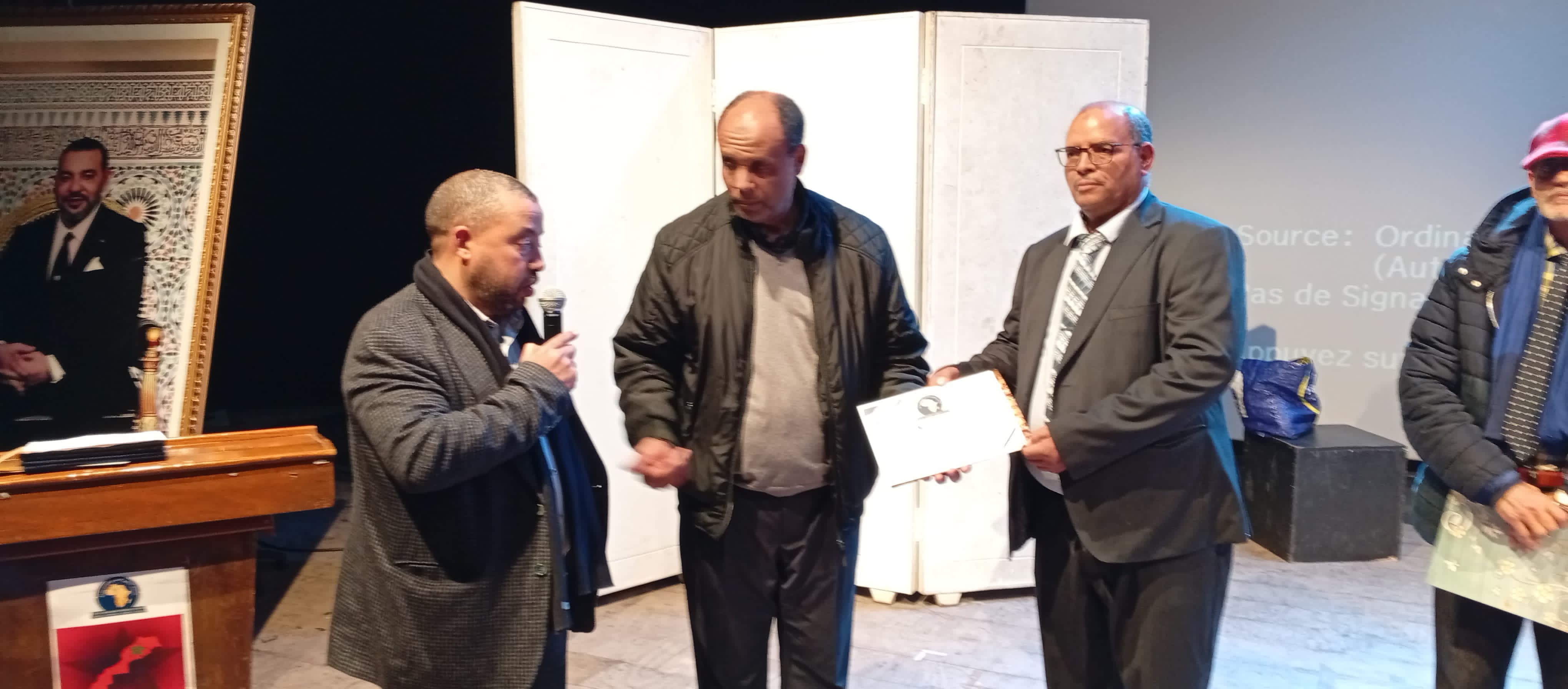 المنتدى المغربي الافريقي للتعاون الدولي ينظم حفلا فنيا بمناسبة الذكرى 81 لتقديم وثيقة المطالبة بالاستقلال المنتدى المغربي الافريقي للتعاون الدولي ينظم حفلا فنيا بمناسبة الذكرى 81 لتقديم وثيقة المطالبة بالاستقلال