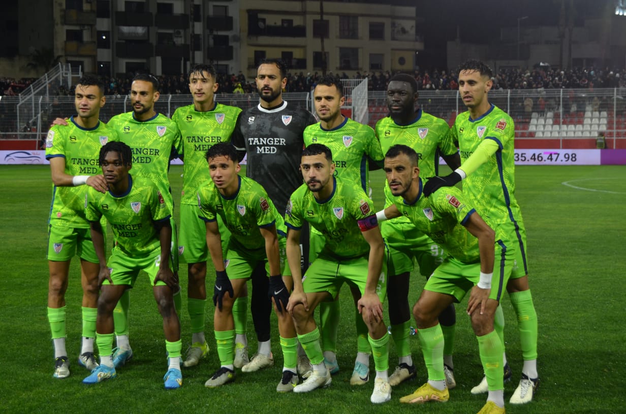 تقنية (الفار/ VAR) تنصف النادي الرياضي المكناسي في نتيجة انتصاره على المغرب التطواني بحصة (1-0).